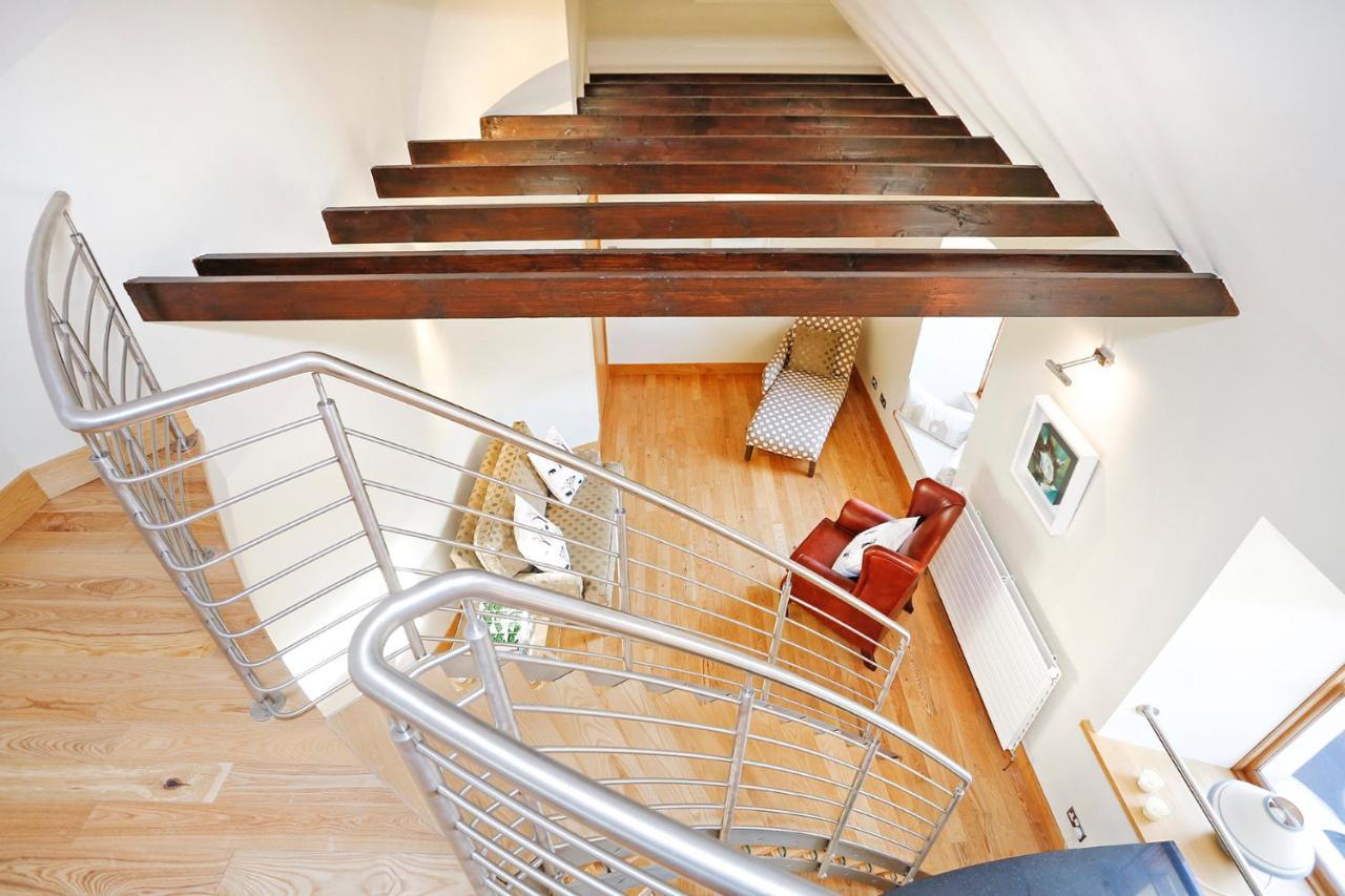 Joivy Unique Mezzanine Apartment In Σεντ Άντριους Εξωτερικό φωτογραφία