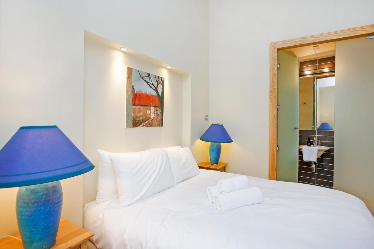 Joivy Unique Mezzanine Apartment In Σεντ Άντριους Εξωτερικό φωτογραφία