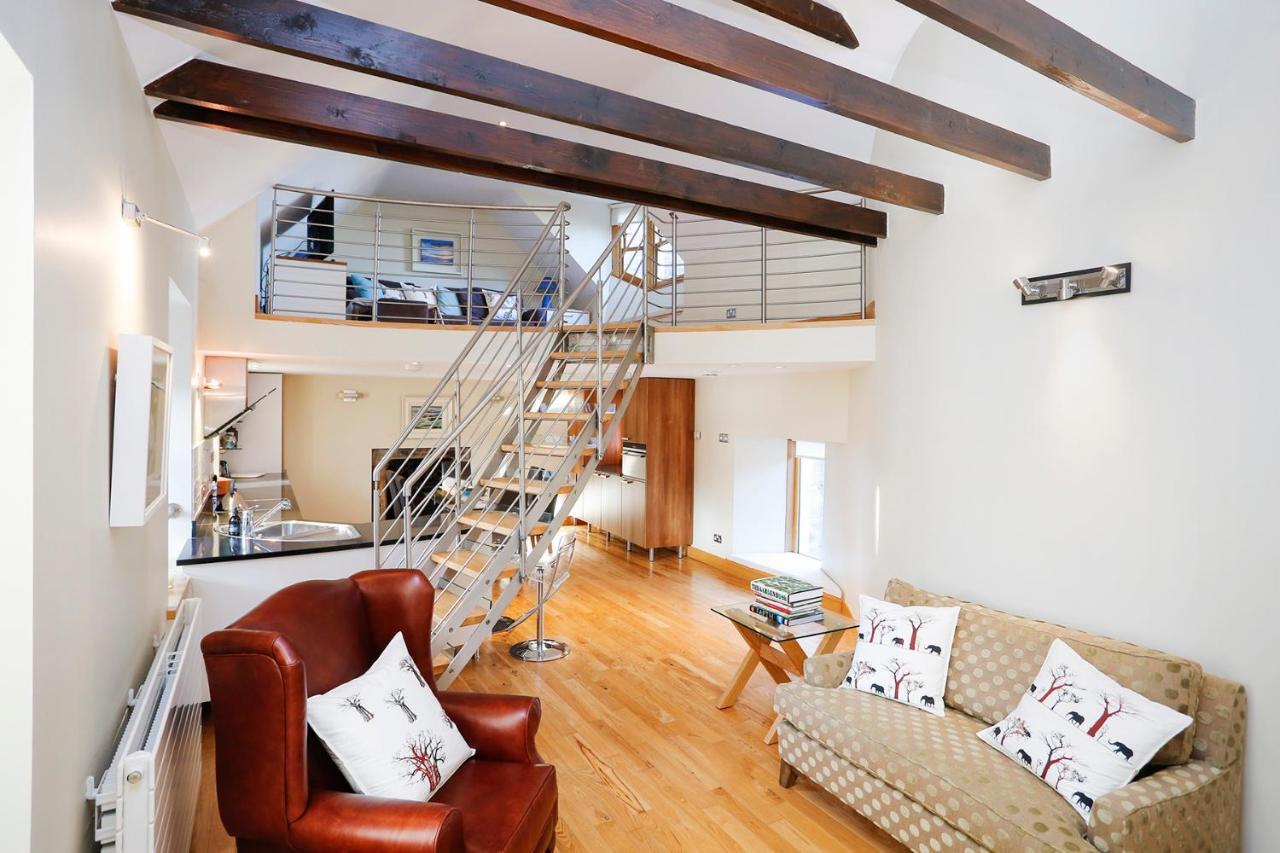 Joivy Unique Mezzanine Apartment In Σεντ Άντριους Εξωτερικό φωτογραφία